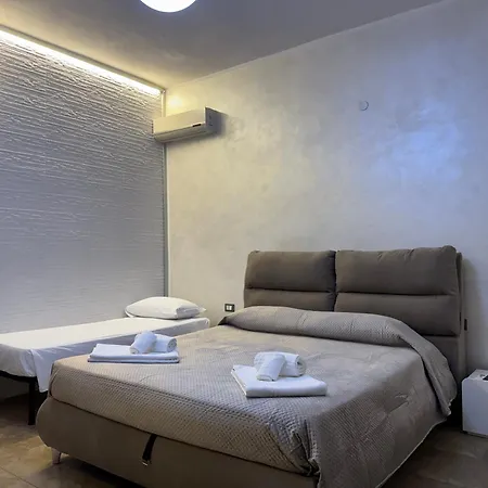 Oronzo Guest house *