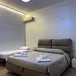 Oronzo 招待所 *